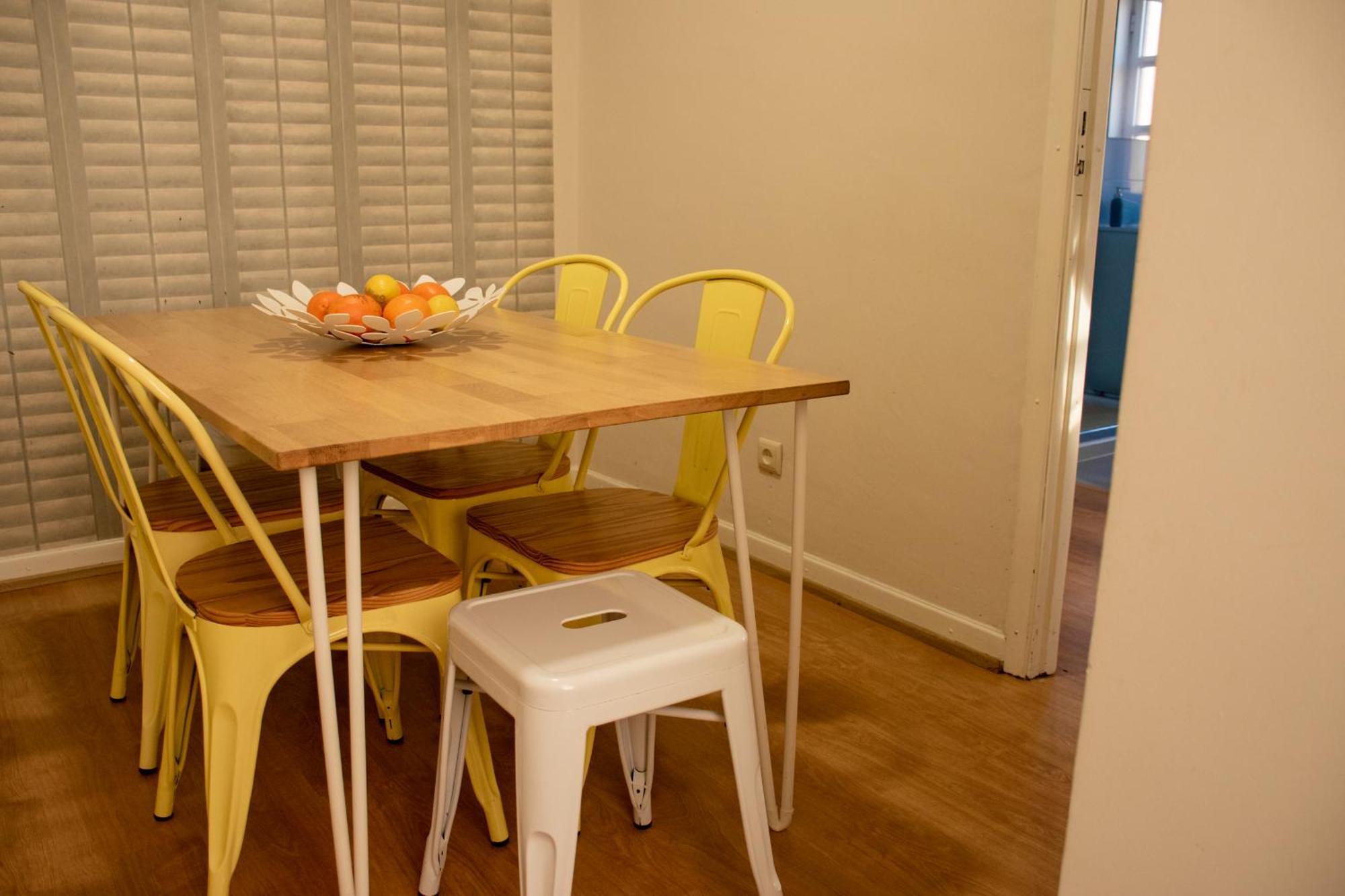 Chung cư 100 m² 3 phòng ngủ, 1 phòng tắm riêng ở Santa Marinha Vila Nova de Gaia Ngoại thất bức ảnh